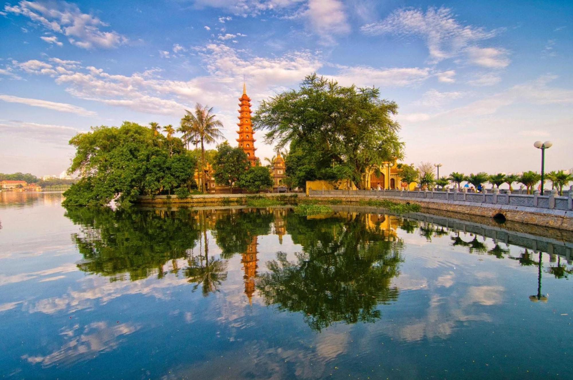 Collection O Le Grand Hanoi Hotel - The Tryst Bagian luar foto