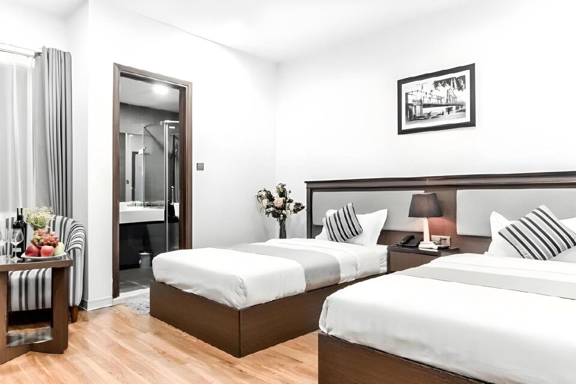 Collection O Le Grand Hanoi Hotel - The Tryst Bagian luar foto
