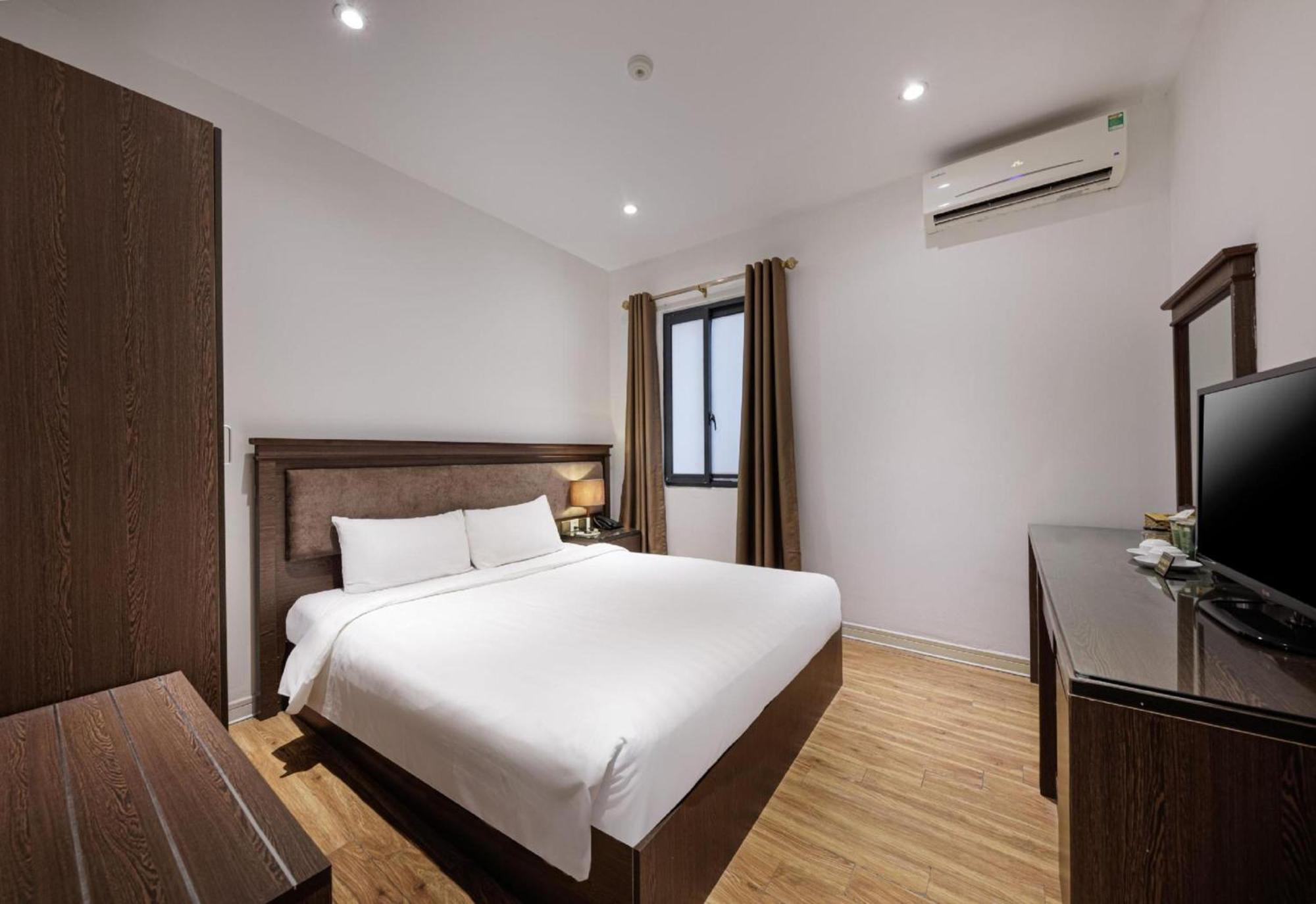 Collection O Le Grand Hanoi Hotel - The Tryst Bagian luar foto