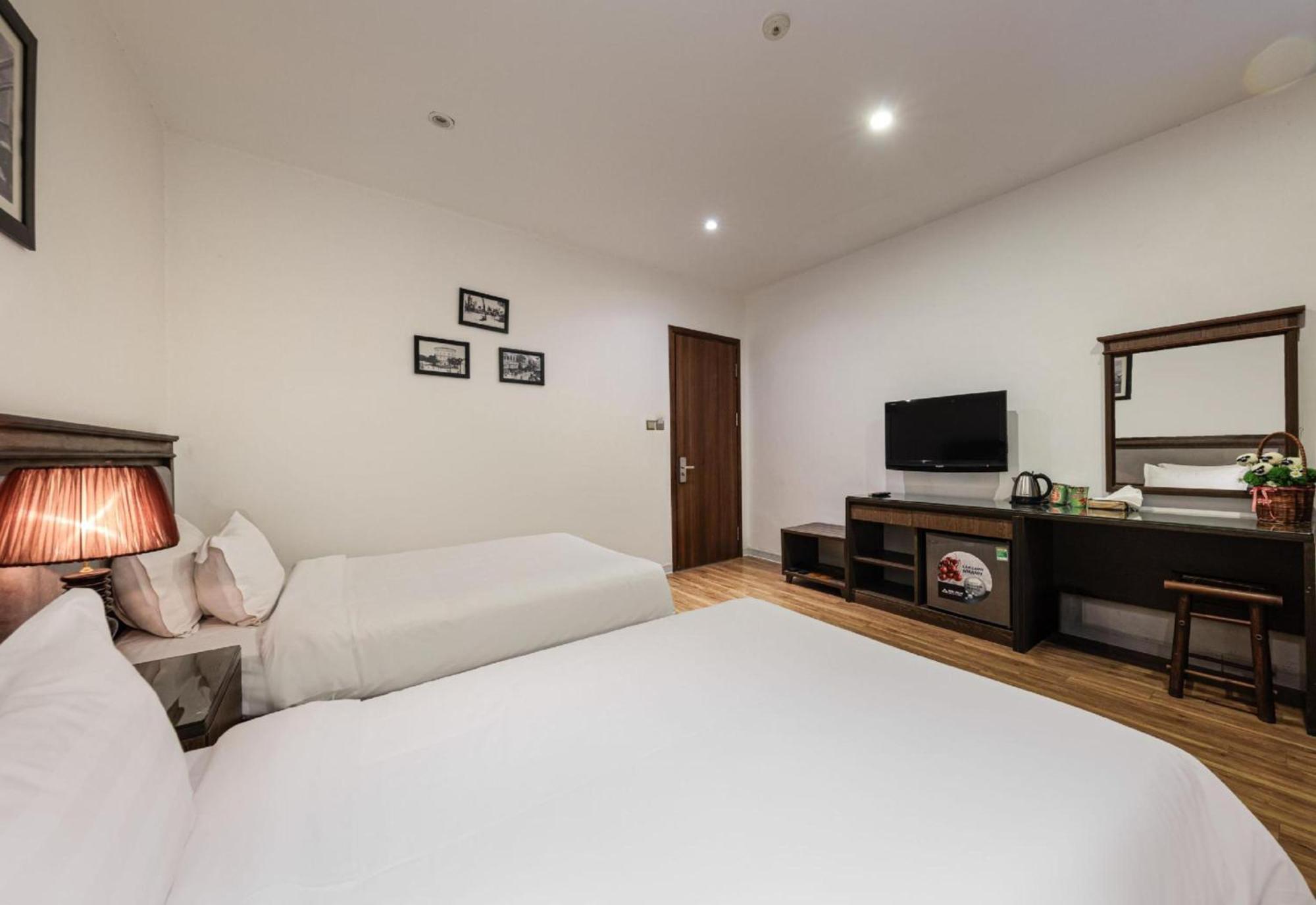 Collection O Le Grand Hanoi Hotel - The Tryst Bagian luar foto