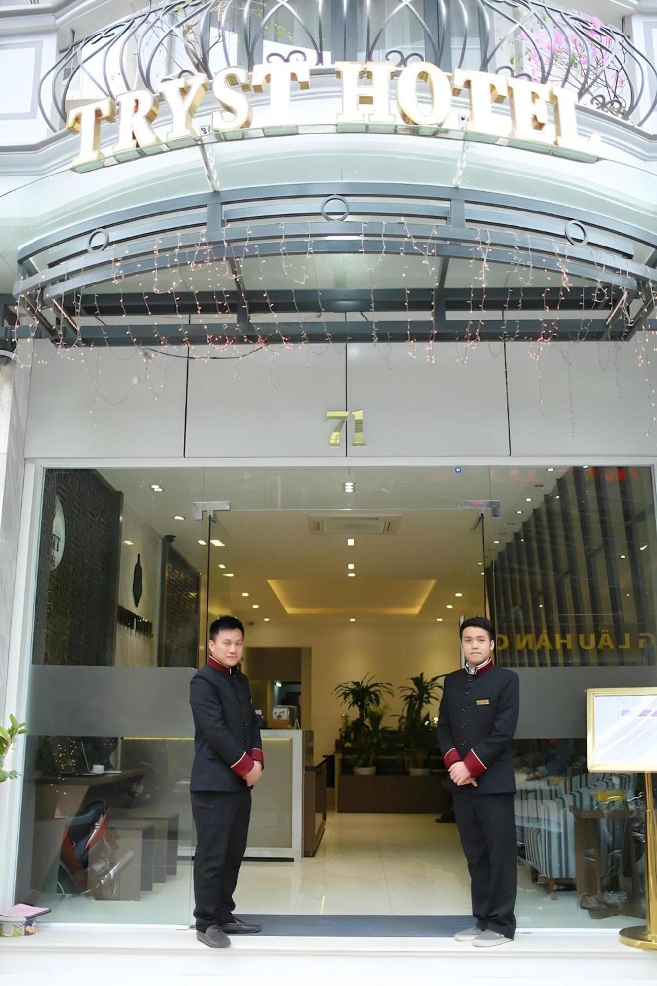 Collection O Le Grand Hanoi Hotel - The Tryst Bagian luar foto